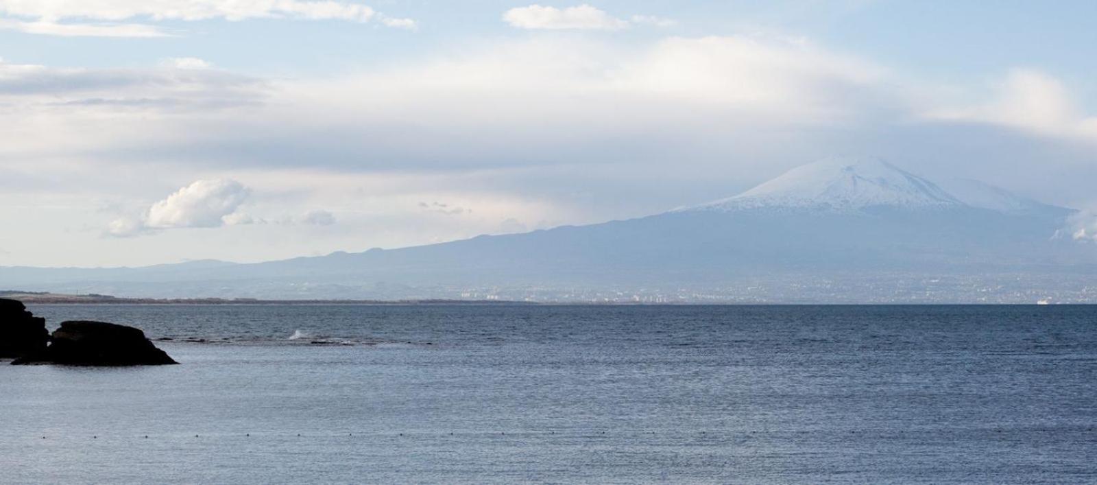Li Cuti House - Lungomare Self Check-In Villa Catania Bagian luar foto