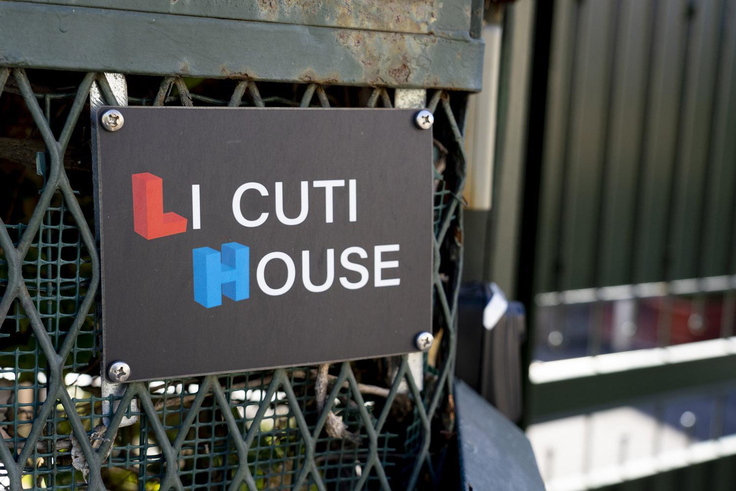 Li Cuti House - Lungomare Self Check-In Villa Catania Bagian luar foto